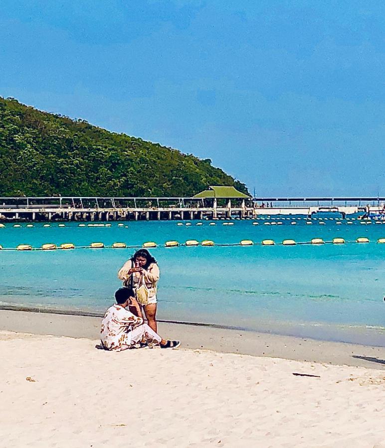 Koh Larn White House Hotel Bagian luar foto